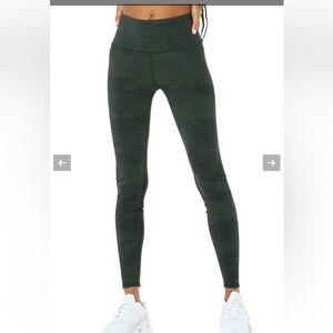 Alo Leggings